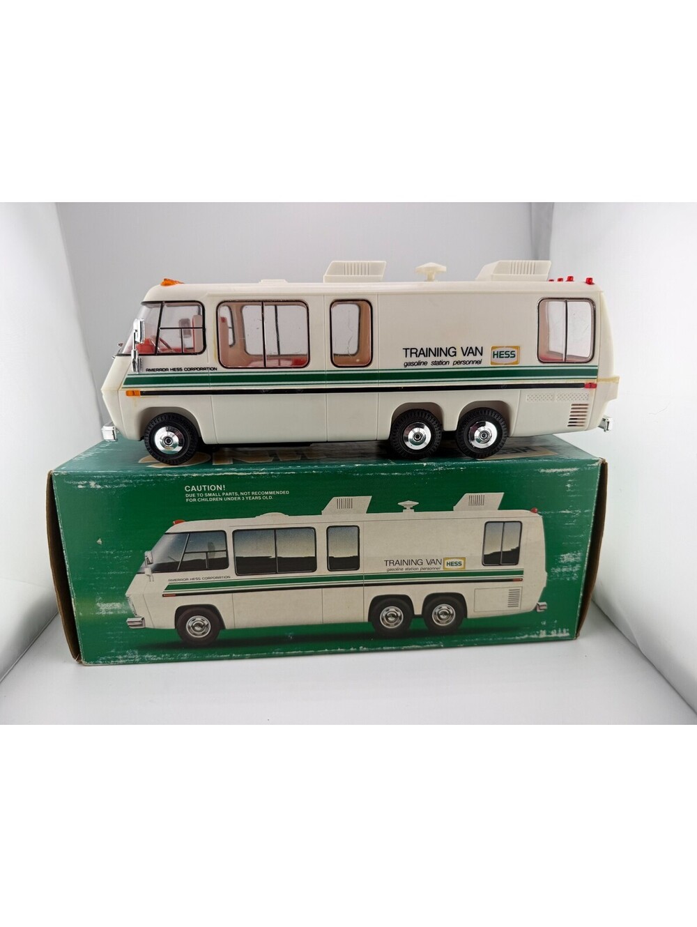 Vintage 1978 Hess Toy Training Van Gasoline Personnel RV Truck Tested Working